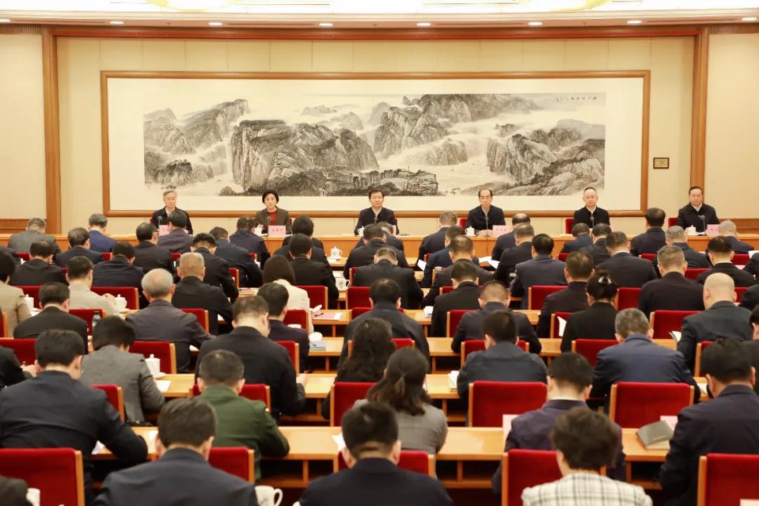 2.9 焦点图片1.jpg