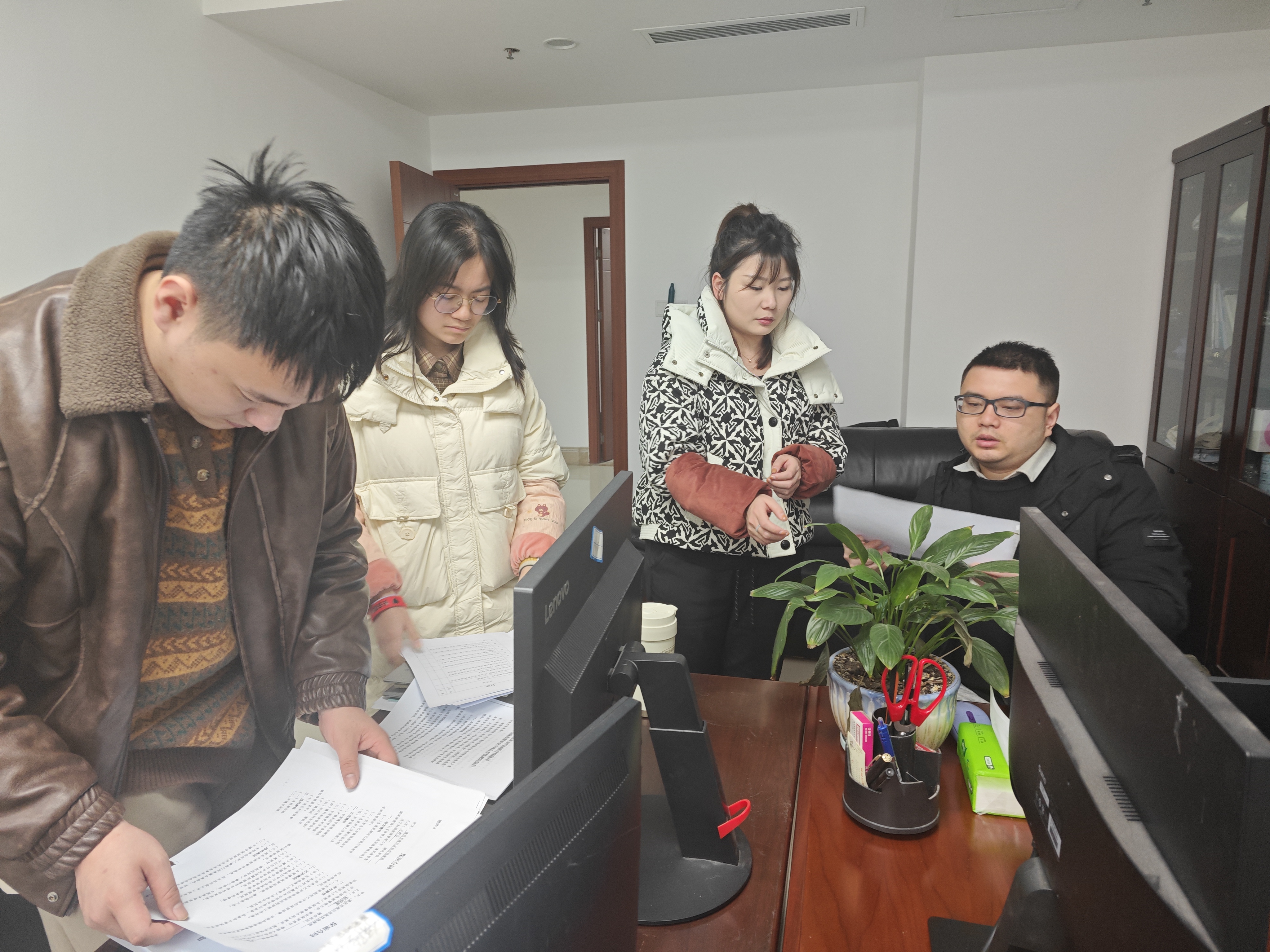 焦点图片.jpg