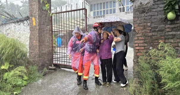 8.28现场图.jpg